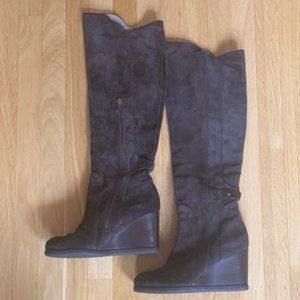 Alberto Fermani Tall Weatherproof Suede Boots 37.5